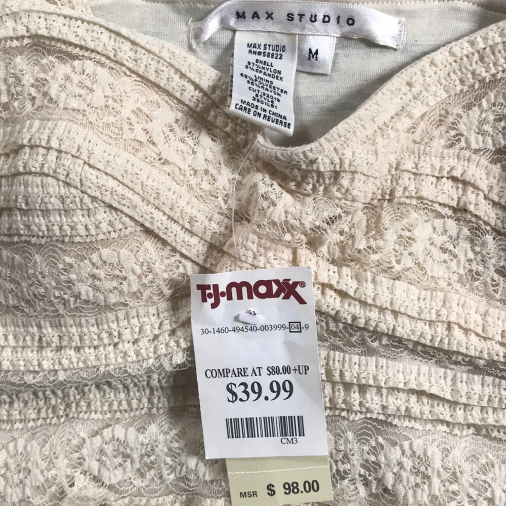 NWT LACE DRESS - Picture 3 of 3